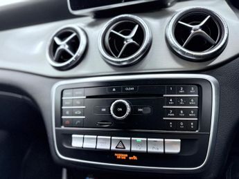 Mercedes-Benz CLA 2.1 CLA220d AMG Line Shooting Brake 7G-DCT Euro 6 (s/s) 5dr
