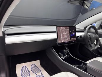 Tesla Model 3 (Dual Motor) Performance Auto 4WDE 4dr (Performance Upgrade)