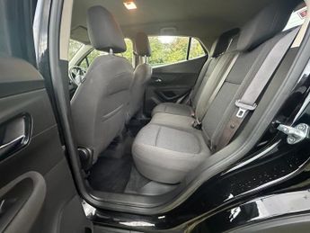 Vauxhall Mokka X 1.4i Turbo Design Nav SUV 5dr Petrol Auto Euro 6 (140 ps)