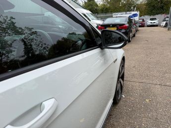 Volkswagen Golf 2.0 TSI BlueMotion Tech GTI Hatchback 5dr Petrol DSG Euro 6 (s/s