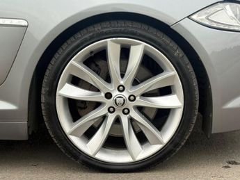 Jaguar XF 3.0d S V6 Portfolio Sportbrake Auto Euro 5 (s/s) 5dr