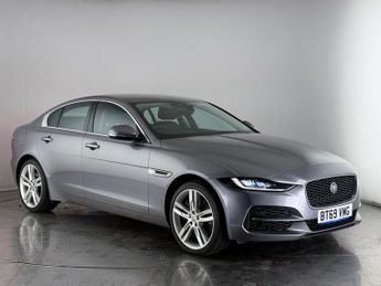 Jaguar XE 2.0 P300i HSE Auto AWD Euro 6 (s/s) 4dr