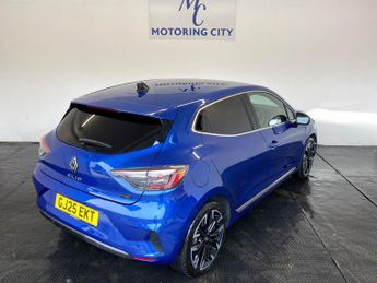 Renault Clio 1.6 E-TECH techno Auto Euro 6 (s/s) 5dr