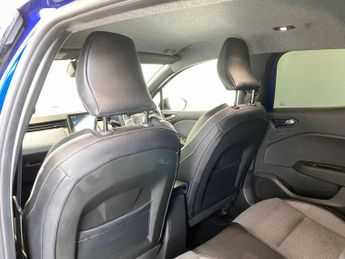 Renault Clio 1.6 E-TECH techno Auto Euro 6 (s/s) 5dr