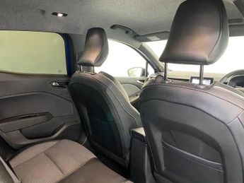 Renault Clio 1.6 E-TECH techno Auto Euro 6 (s/s) 5dr