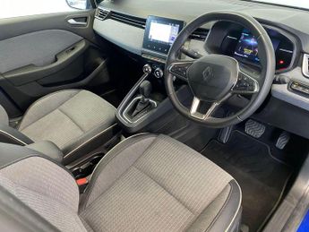 Renault Clio 1.6 E-TECH techno Auto Euro 6 (s/s) 5dr