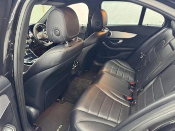 Mercedes-Benz C Class 2.1 C220 BlueTEC AMG Line Saloon 4dr Diesel G-Tronic+ Euro 6 (s/