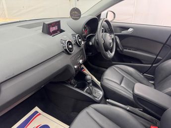 Audi A1 1.4 TFSI Sport Sportback S Tronic Euro 5 (s/s) 5dr