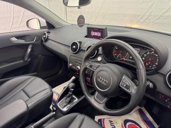 Audi A1 1.4 TFSI Sport Sportback S Tronic Euro 5 (s/s) 5dr