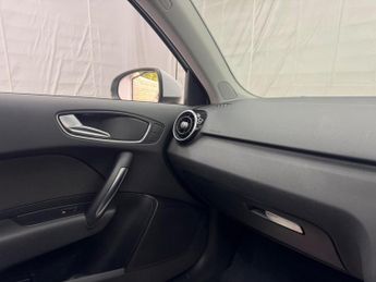 Audi A1 1.4 TFSI Sport Sportback S Tronic Euro 5 (s/s) 5dr