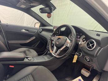 Mercedes-Benz A Class 1.5 A180 CDI AMG Sport 7G-DCT Euro 5 (s/s) 5dr
