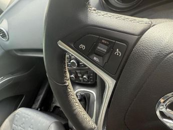 Vauxhall Meriva 1.7 CDTi SE Auto Euro 5 5dr