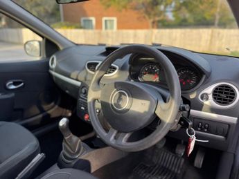 Renault Clio 1.2 I-Music Euro 5 5dr