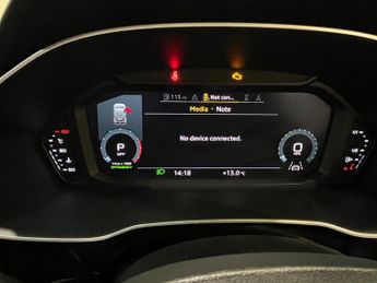 Audi Q3 1.5 TFSI CoD 35 S line S Tronic Euro 6 (s/s) 5dr