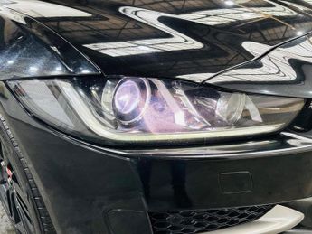 Jaguar XE 2.0d R-Sport Auto Euro 6 (s/s) 4dr