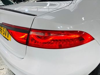 Jaguar XF 2.0d R-Sport Auto Euro 6 (s/s) 4dr