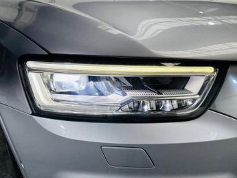 Audi Q3 2.0 TDI S line S Tronic quattro Euro 6 (s/s) 5dr
