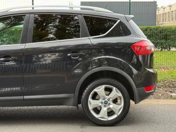 Ford Kuga 2.0 TDCi Titanium Powershift AWD Euro 5 5dr