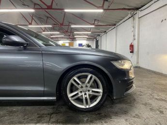 Audi A6 Avant 3.0 TDI V6 S line Multitronic Euro 5 (s/s) 5dr