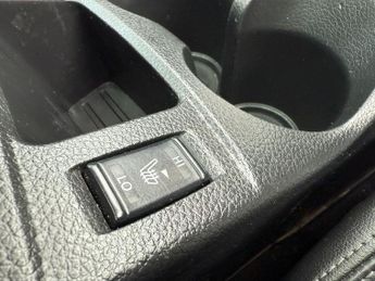 Nissan Qashqai 1.6 dCi Tekna XTRON 2WD Euro 5 (s/s) 5dr