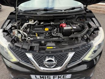 Nissan Qashqai 1.6 dCi Tekna XTRON 2WD Euro 5 (s/s) 5dr