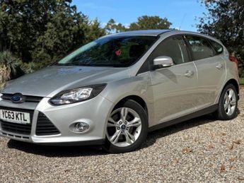 Ford Focus 2.0 TDCi Zetec Powershift Euro 5 5dr