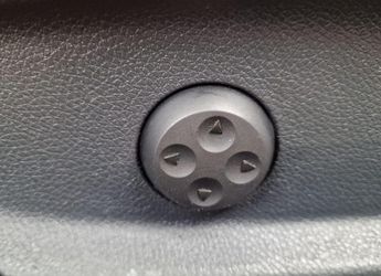 Mercedes-Benz C Class 2.1 C220d AMG Line (Premium) G-Tronic+ Euro 6 (s/s) 4dr