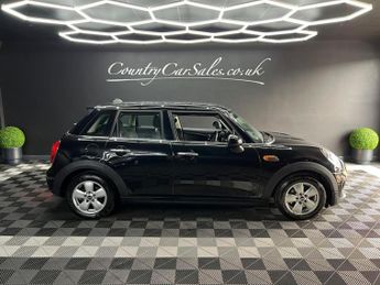 MINI Hatch 1.5 Cooper Auto Euro 6 (s/s) 5dr