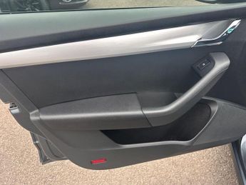 Skoda Octavia 1.4 TSI SE DSG Euro 6 (s/s) 5dr