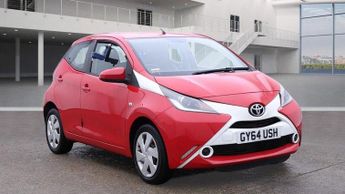 Toyota AYGO 1.0 VVT-i x-play Hatchback 5dr Petrol Manual Euro 5 Euro 5 (68 p
