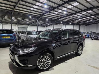 Mitsubishi Outlander 2.4h TwinMotor 13.8kWh Juro CVT 4WD Euro 6 (s/s) 5dr
