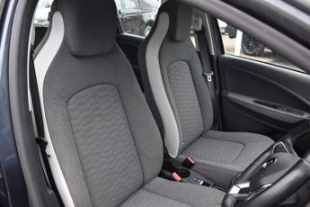 Renault Zoe R110 EV50 52kWh Iconic Auto 5dr (Rapid Charge)