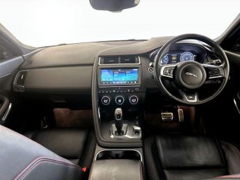 Jaguar E-PACE 2.0 P200 Chequered Flag Auto AWD Euro 6 (s/s) 5dr
