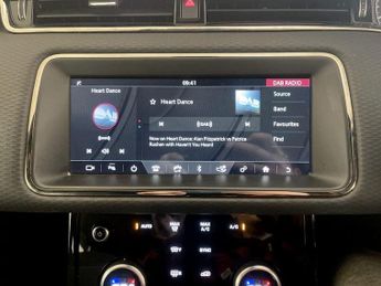Land Rover Range Rover Evoque 2.0 D150 R-Dynamic FWD Euro 6 (s/s) 5dr