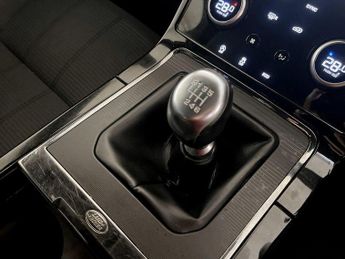 Land Rover Range Rover Evoque 2.0 D150 R-Dynamic FWD Euro 6 (s/s) 5dr