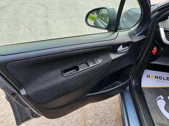 Peugeot 207 1.4 16v S 5dr