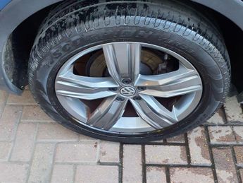 VOLKSWAGEN TIGUAN 2.0 TDI Match SUV 5dr Diesel DSG Euro 6 (s/s) (150 ps) 6 MONTHS