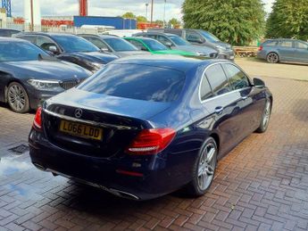 MERCEDES-BENZ E-CLASS 2.0 E220d AMG Line (Premium Plus) Saloon 4dr Diesel G-Tronic+ Eu