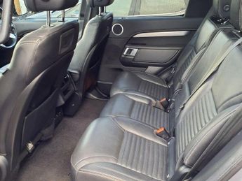 LAND ROVER DISCOVERY 3.0 D250 MHEV R-Dynamic SE SUV 5dr Diesel Auto 4WD Euro 6 (s/s) 