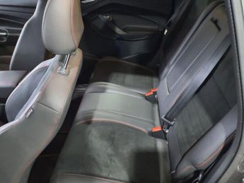 FORD KUGA 1.5T EcoBoost ST-Line X SUV 5dr Petrol Auto AWD Euro 6 (s/s) (17