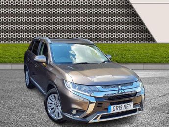 Mitsubishi Outlander 2.0 MIVEC Exceed SUV 5dr Petrol CVT 4WD Euro 6 (s/s) (150 ps) 6 
