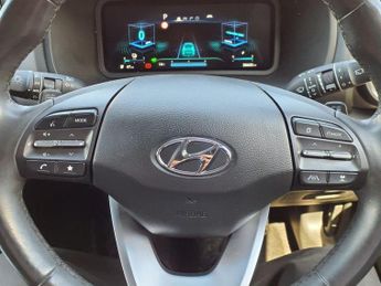 HYUNDAI KONA 64kWh Premium SUV 5dr Electric Auto (10.5kW Charger) (204 ps) 6 