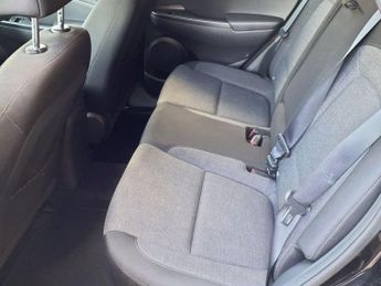 HYUNDAI KONA 64kWh Premium SUV 5dr Electric Auto (10.5kW Charger) (204 ps) 6 