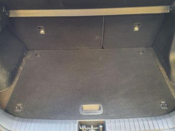 HYUNDAI KONA 64kWh Premium SUV 5dr Electric Auto (10.5kW Charger) (204 ps) 6 