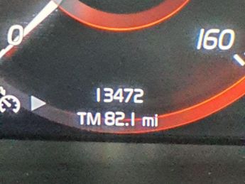 VOLVO XC40 2.0 B4 INSCRIPTION MHEV 5d 195 BHP 6 MONTHS WARRANTY 2 KEYS