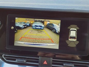 KIA NIRO 64kWh 4 SUV 5dr Electric Auto (201 bhp) FULL KIA SERVICE HISTORY