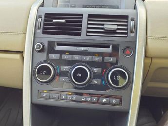 LAND ROVER DISCOVERY SPORT 2.0 TD4 HSE Luxury SUV 5dr Diesel Auto 4WD Euro 6 (s/s) (180 ps)