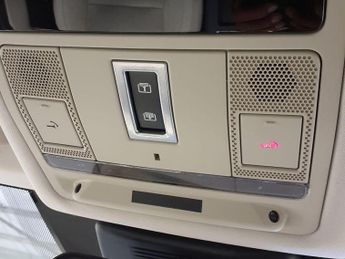 LAND ROVER DISCOVERY SPORT 2.0 TD4 HSE Luxury SUV 5dr Diesel Auto 4WD Euro 6 (s/s) (180 ps)