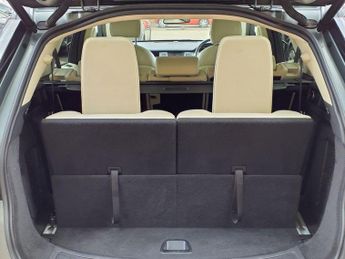 LAND ROVER DISCOVERY SPORT 2.0 TD4 HSE Luxury SUV 5dr Diesel Auto 4WD Euro 6 (s/s) (180 ps)