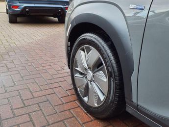 HYUNDAI KONA PREMIUM 5d 202 BHP GREAT CONDITION